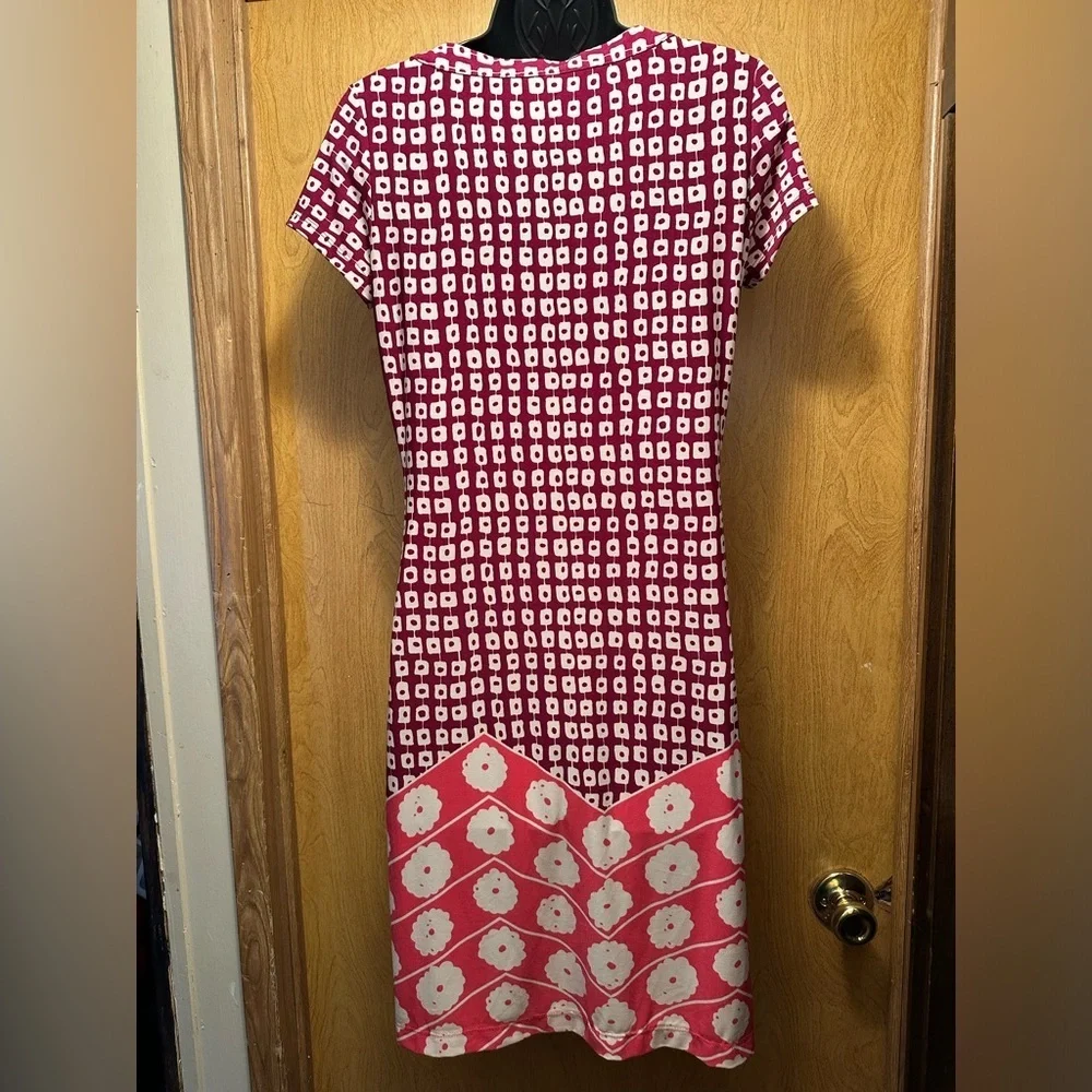 Paperdolls size small lightweight polyester dress - Picture 4 of 8